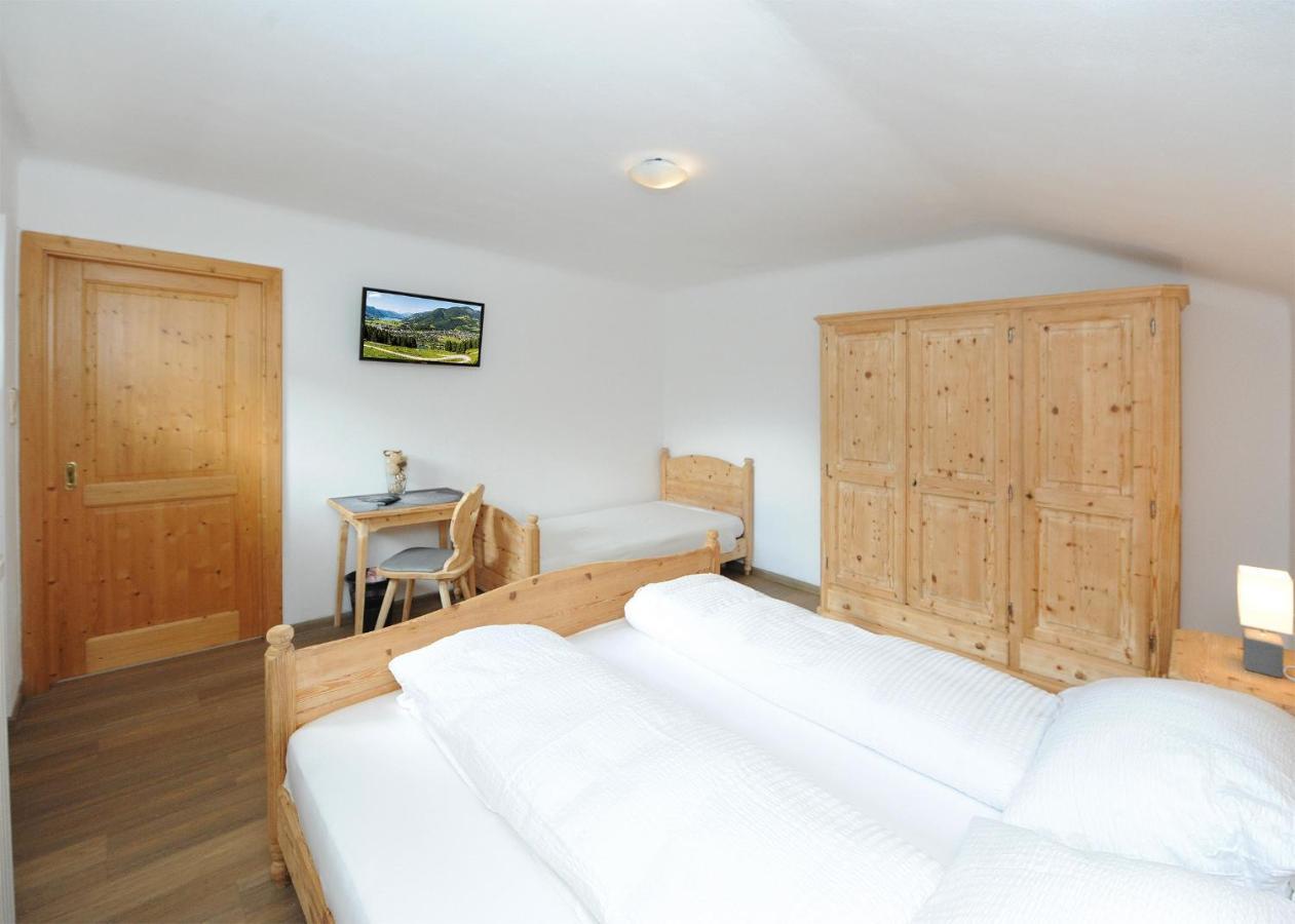 Chalet Gloria - Doppel- Und Mehrbettzimmer Fusch an der Glocknerstraße Exterior foto