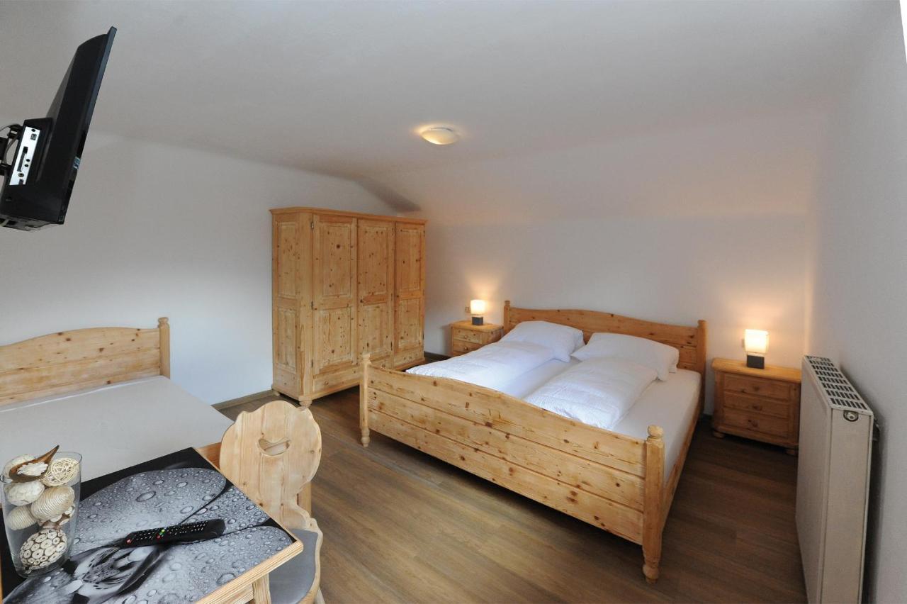Chalet Gloria - Doppel- Und Mehrbettzimmer Fusch an der Glocknerstraße Exterior foto